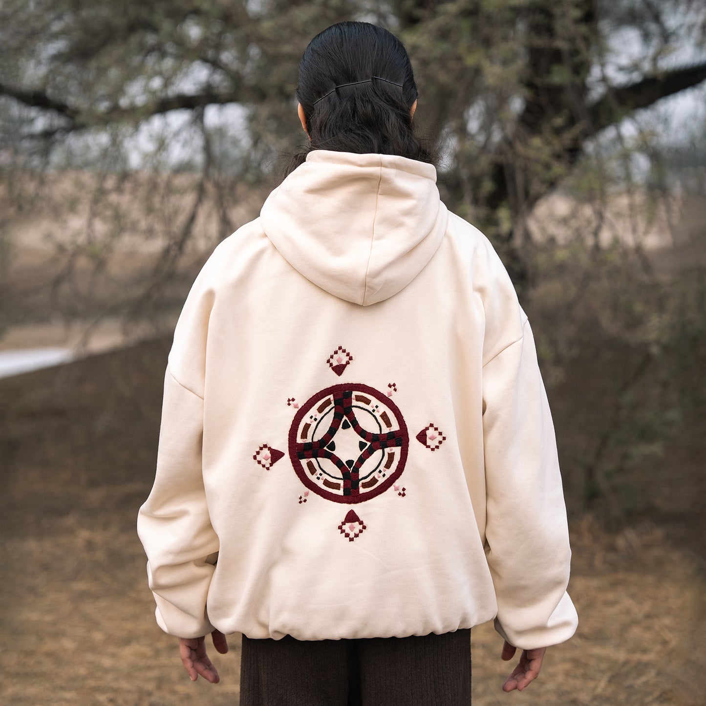 Tahl – Cream Oversized Hoodie