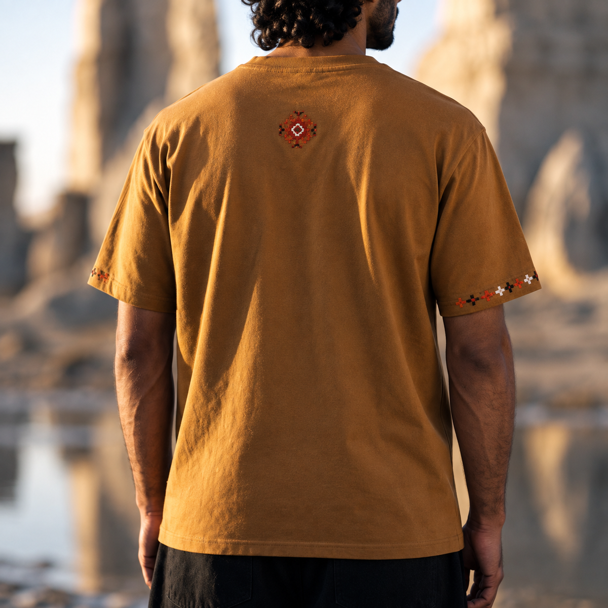 REIG - Camel Oversized T-Shirt