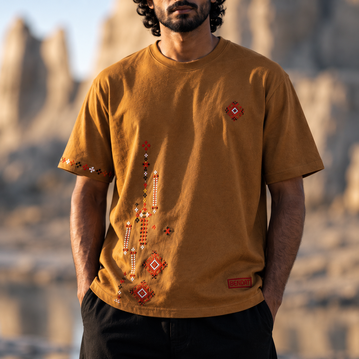 REIG - Camel Oversized T-Shirt